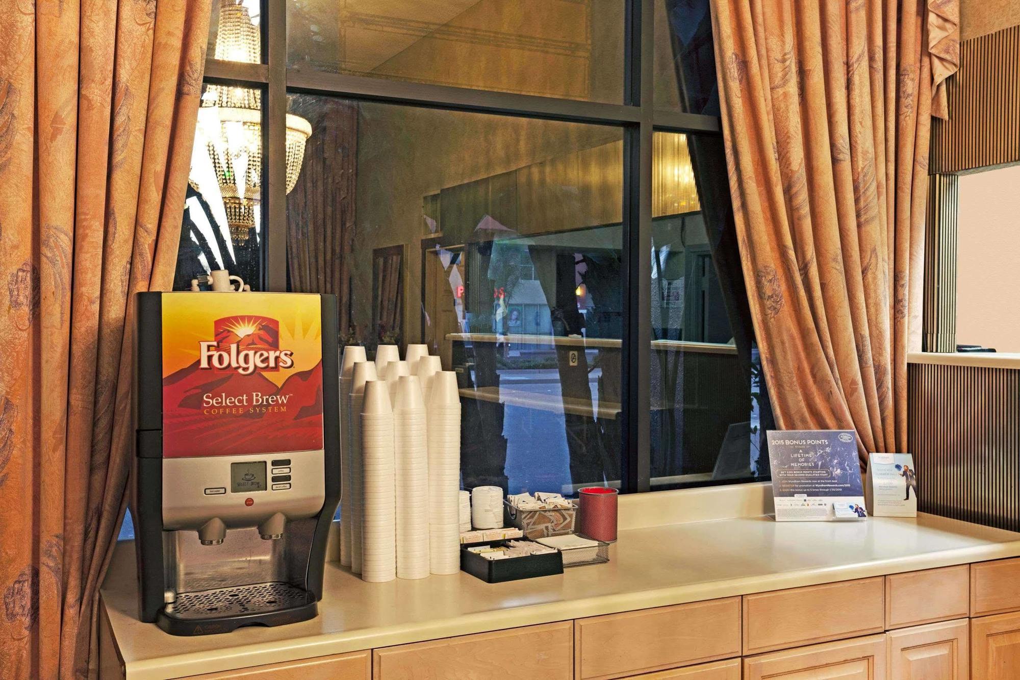 Buena Park Inn エクステリア 写真